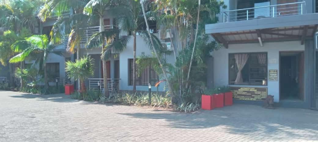 莎娜朗佳山林小屋 Saint Lucia Estuary 外观 照片